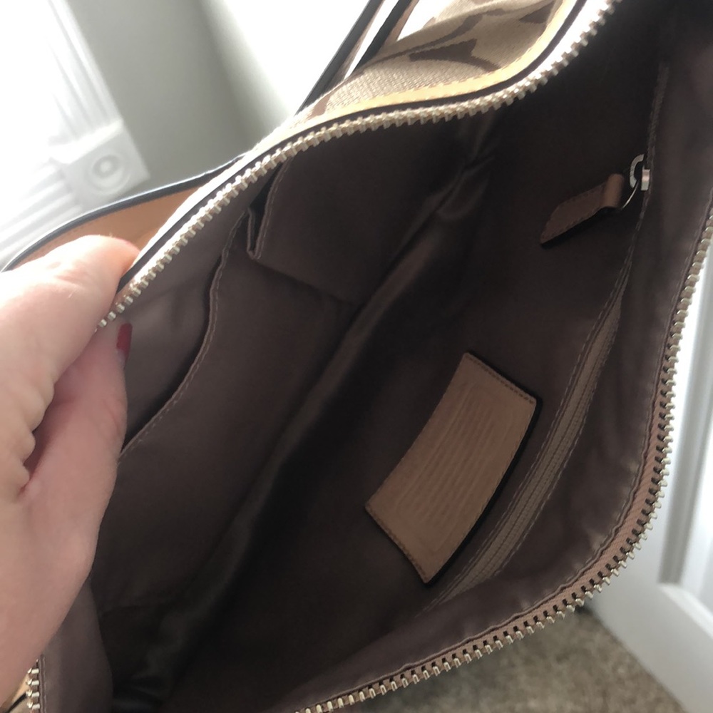 Coach Handbag - Picture 5 of 5